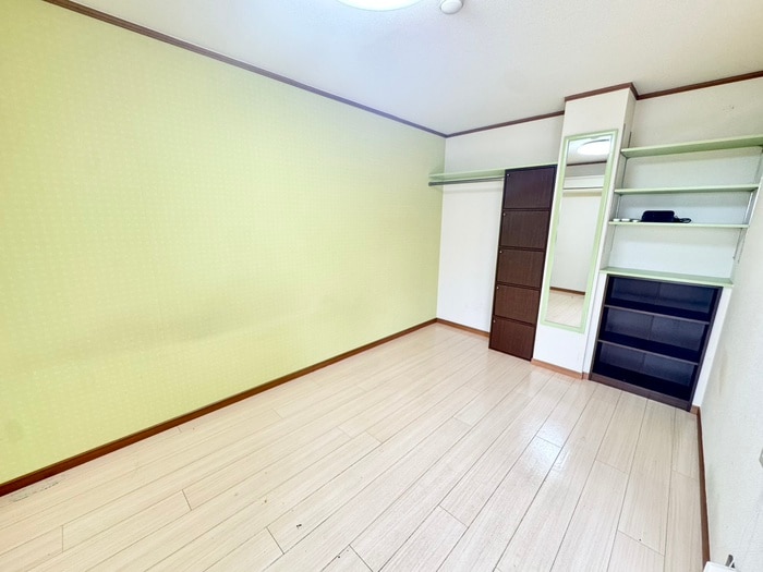 物件内観写真5　(居室)