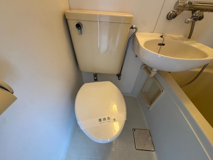 物件内観写真10　(トイレ)