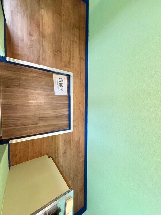 物件内観写真10　(玄関)