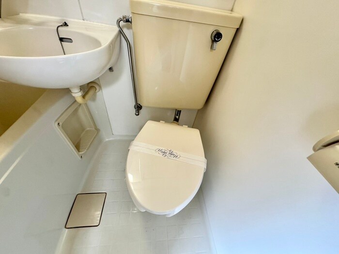 物件内観写真11　(トイレ)