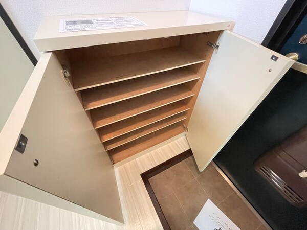靴箱