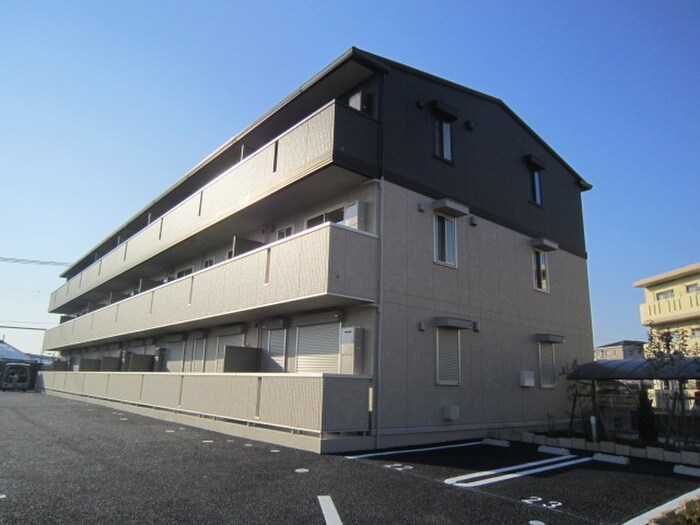 物件外観写真2　(外観写真)