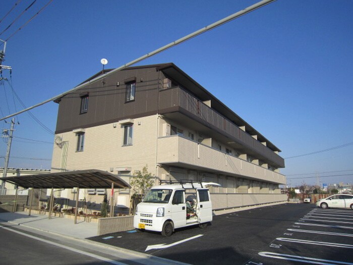 物件外観写真3　(外観写真)