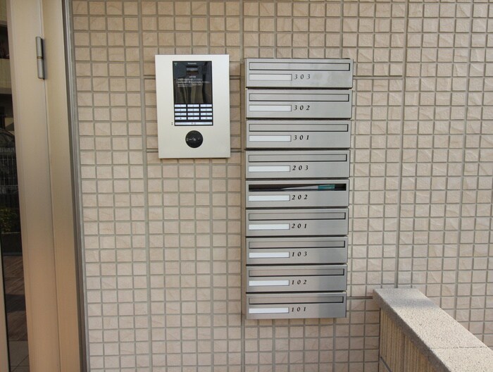 物件外観写真6　(建物設備)