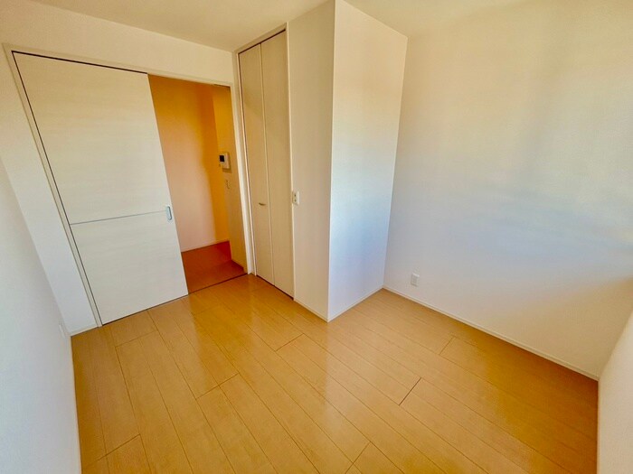 物件内観写真10　(居室)