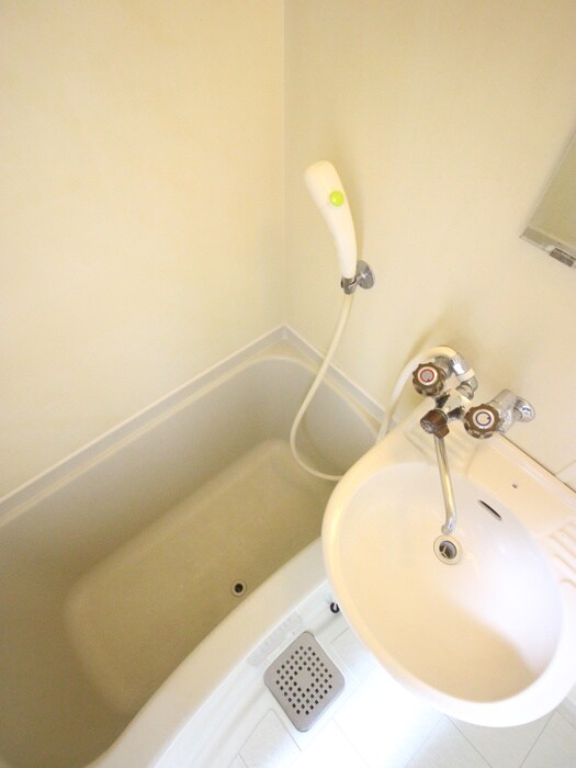 物件内観写真9　(洗面)