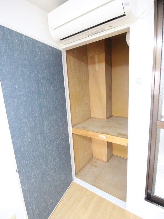 物件内観写真13　(収納)