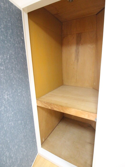 物件内観写真15　(収納)