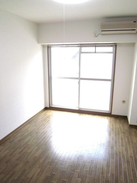 物件内観写真11　(居室)