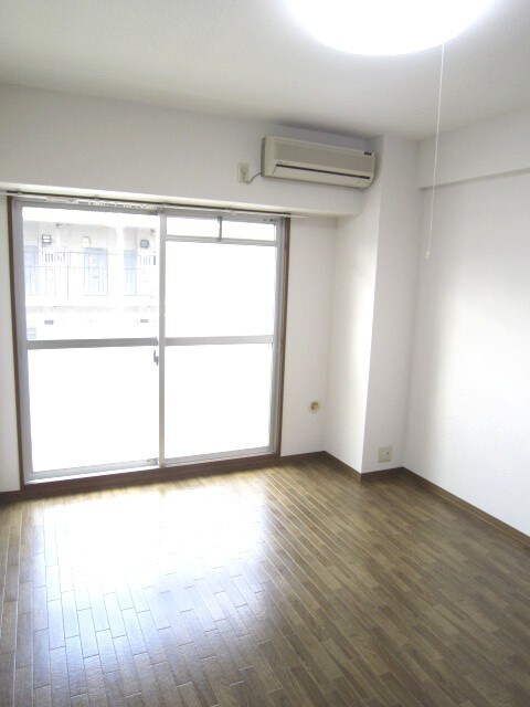 物件内観写真13　(居室)