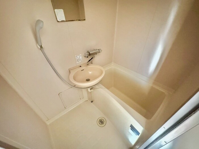 物件内観写真8　(バス／シャワールーム等)