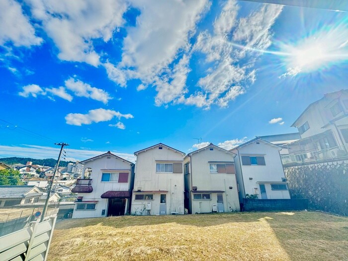 物件内観写真15　(室内からの展望)