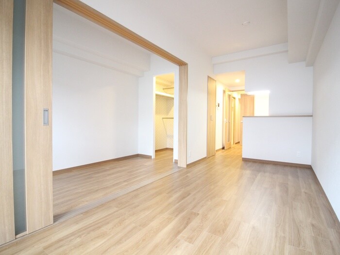 物件内観写真7　(居室)