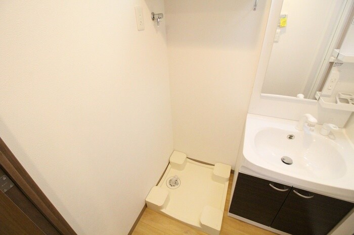 物件内観写真19　(洗濯機置場)