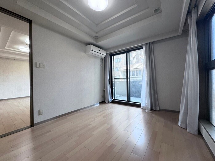 物件内観写真21　(居室)