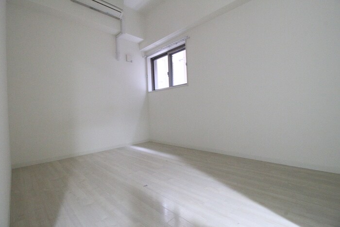 物件内観写真18　(居室)