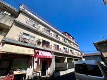 山田マンション新館の外観写真