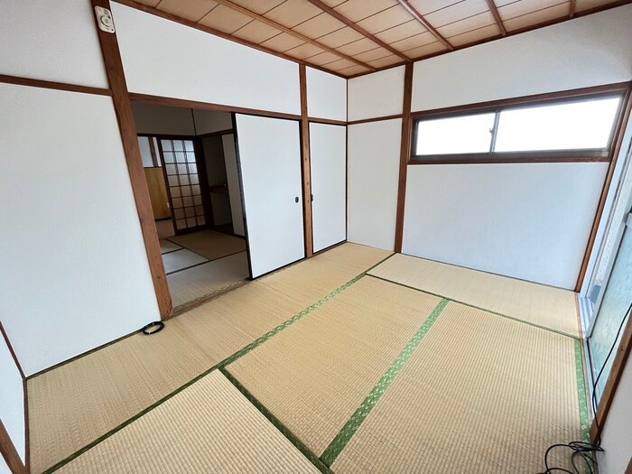 物件内観写真9　(居室)