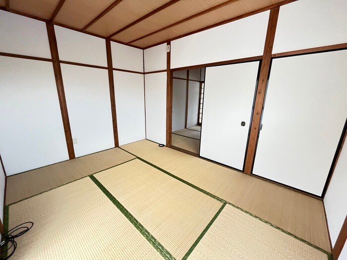 物件内観写真10　(居室)