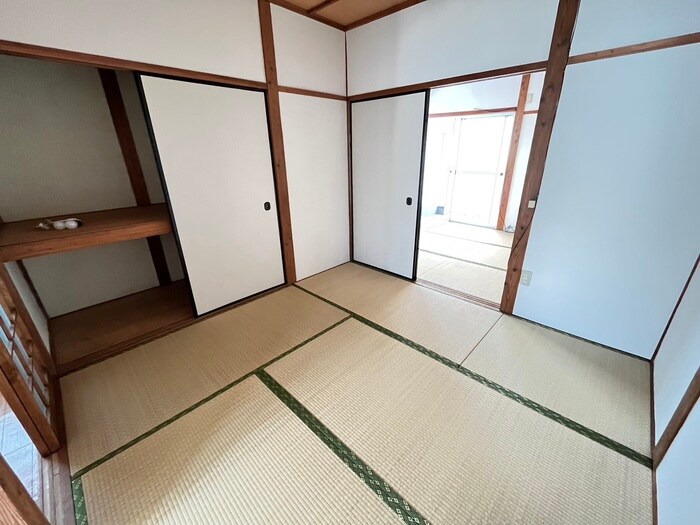 物件内観写真12　(居室)