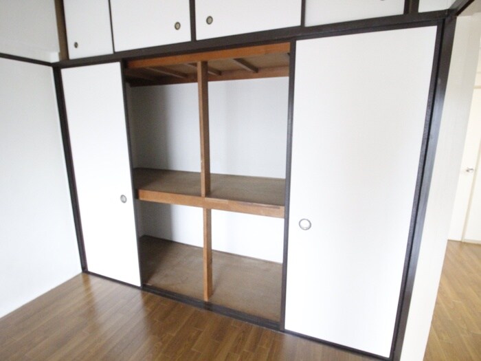 物件内観写真11　(収納)