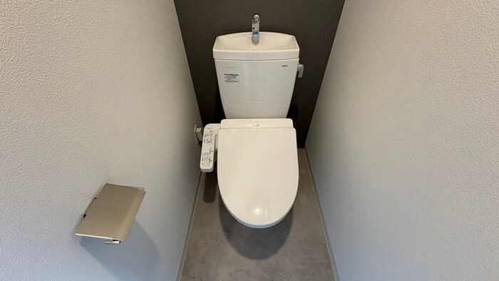 物件内観写真11　(トイレ)