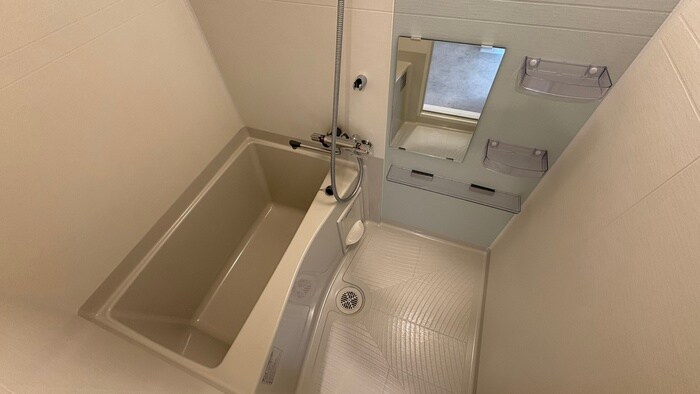 物件内観写真12　(バス／シャワールーム等)