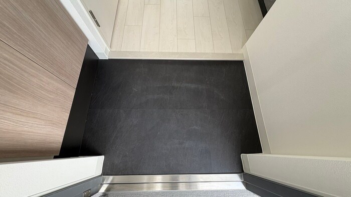 物件内観写真20　(玄関)