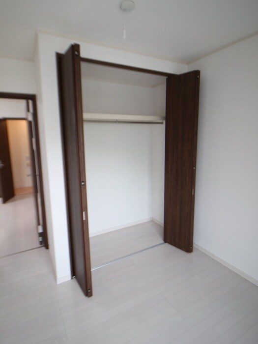 物件内観写真11　(収納)