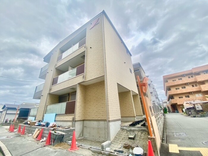 物件外観写真2　(外観写真)