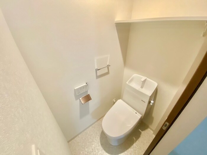 物件内観写真11　(トイレ)