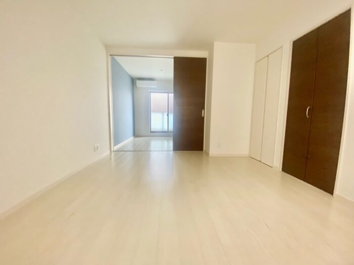 物件内観写真12　(居室)