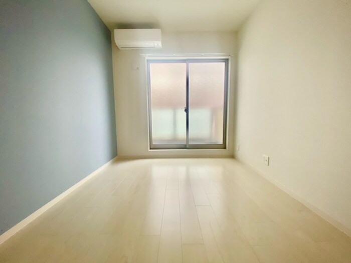 物件内観写真14　(居室)