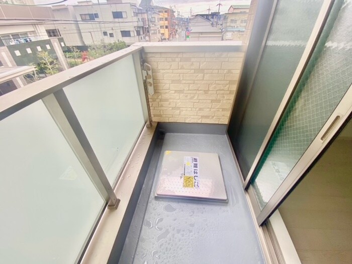 物件内観写真16　(ベランダ・バルコニー)