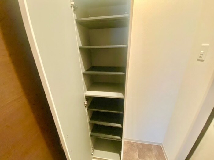 物件内観写真20　(靴箱)