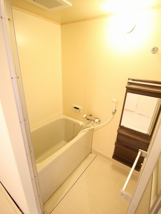 物件内観写真9　(バス／シャワールーム等)