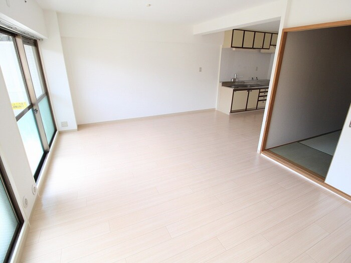 物件内観写真17　(内観写真)