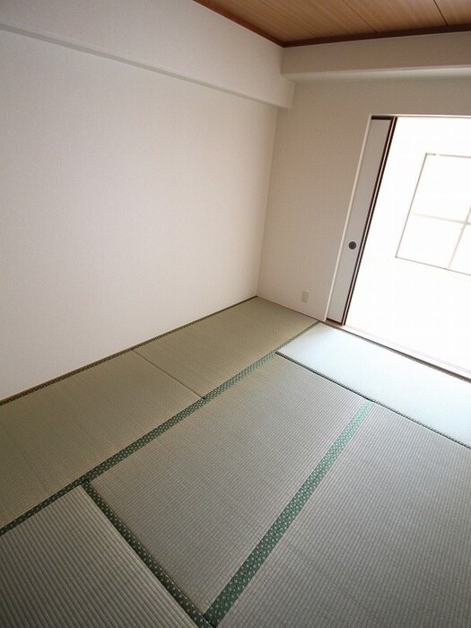 物件内観写真22　(居室)