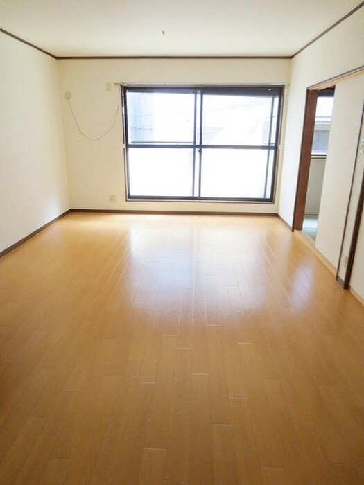 物件内観写真10　(居室)