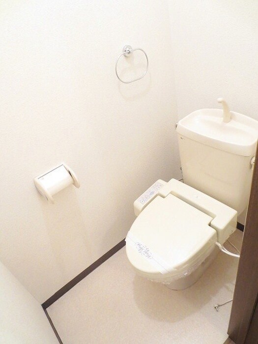 物件内観写真18　(トイレ)