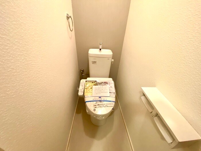 物件内観写真11　(トイレ)