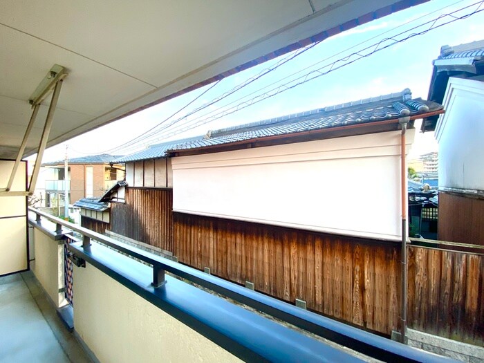 物件内観写真18　(室内からの展望)