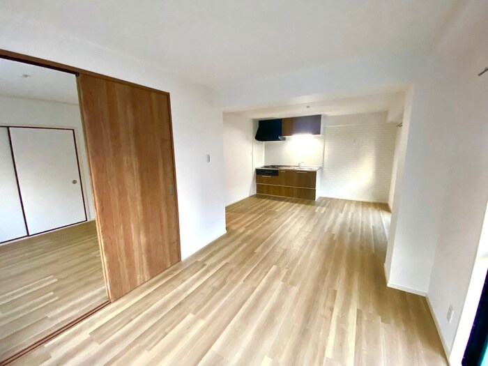 物件内観写真21　(居室)