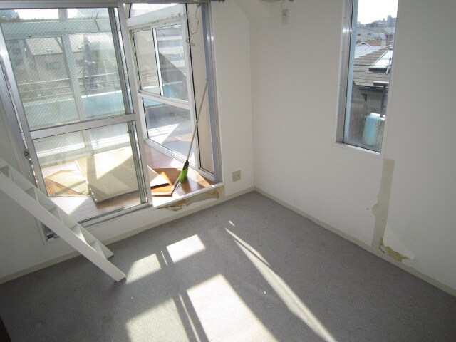 物件内観写真16　(居室)