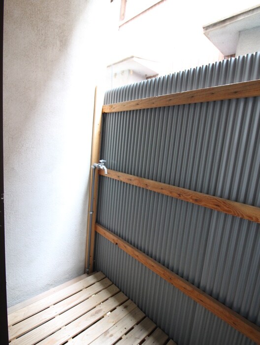 物件内観写真14　(洗濯機置場)