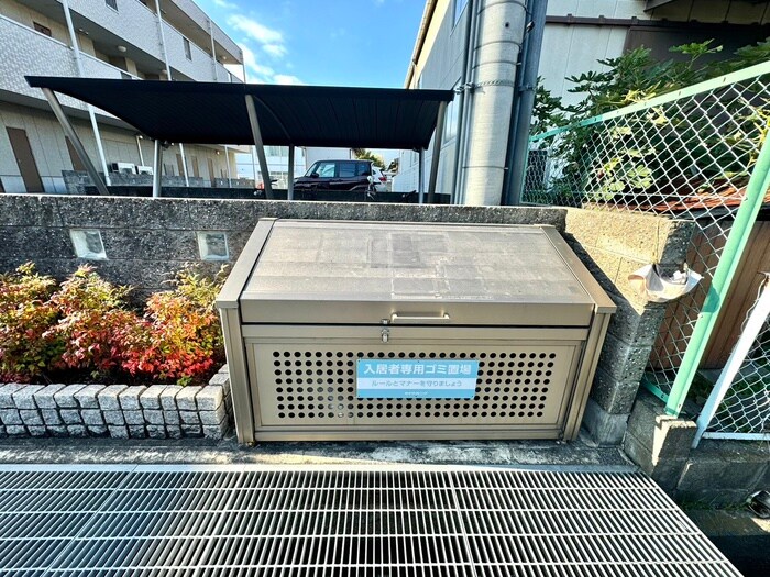 物件外観写真4　(建物設備)