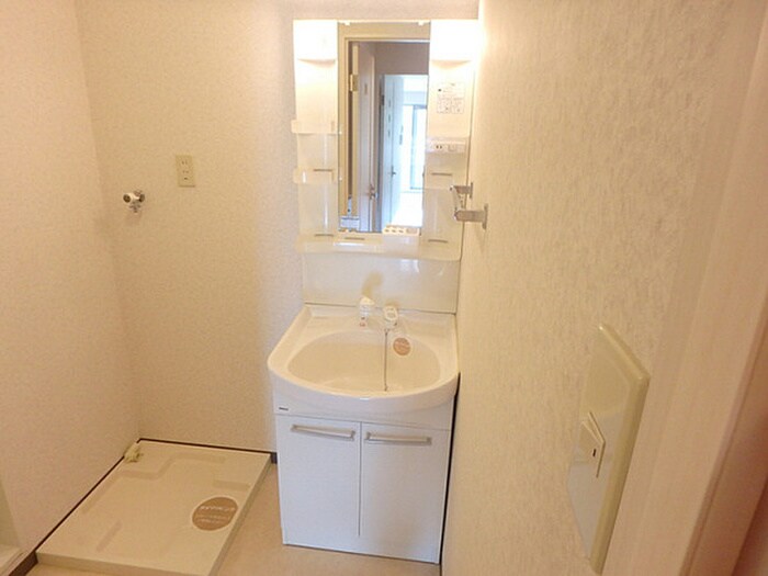 物件内観写真10　(洗面)