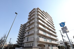 芦屋ｾﾝﾁｭﾘｰﾏﾝｼｮﾝ(402)外観写真
