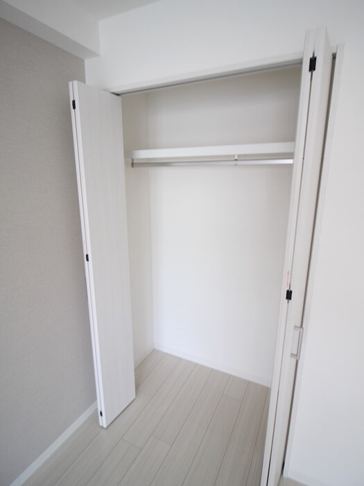 物件内観写真10　(収納)