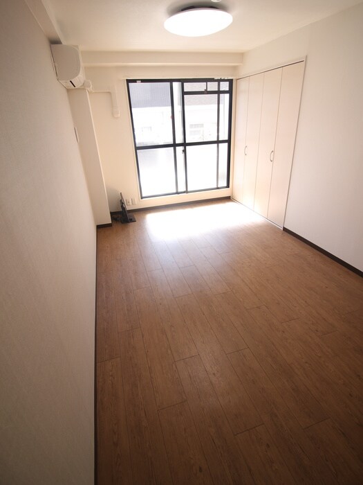 物件内観写真13　(居室)